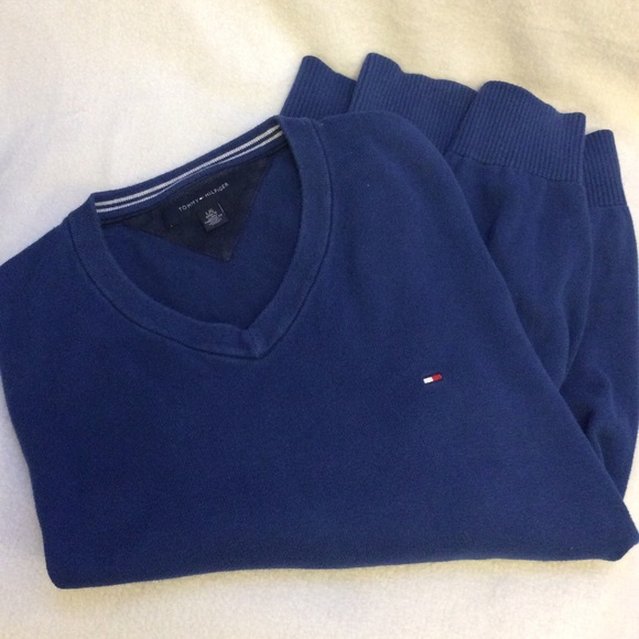 Men’s Tommy Hilfiger long sleeve v-neck sweater - Picture 5 of 9